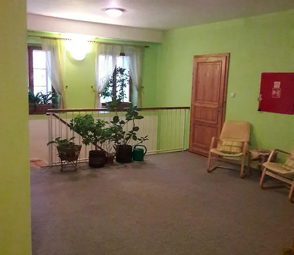 U Zvonu Hotel